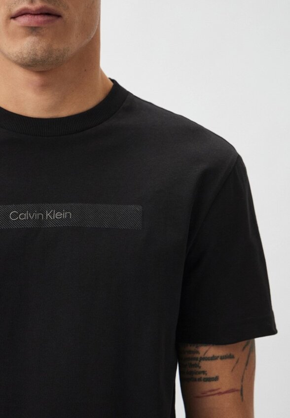 Футболка Calvin Klein
