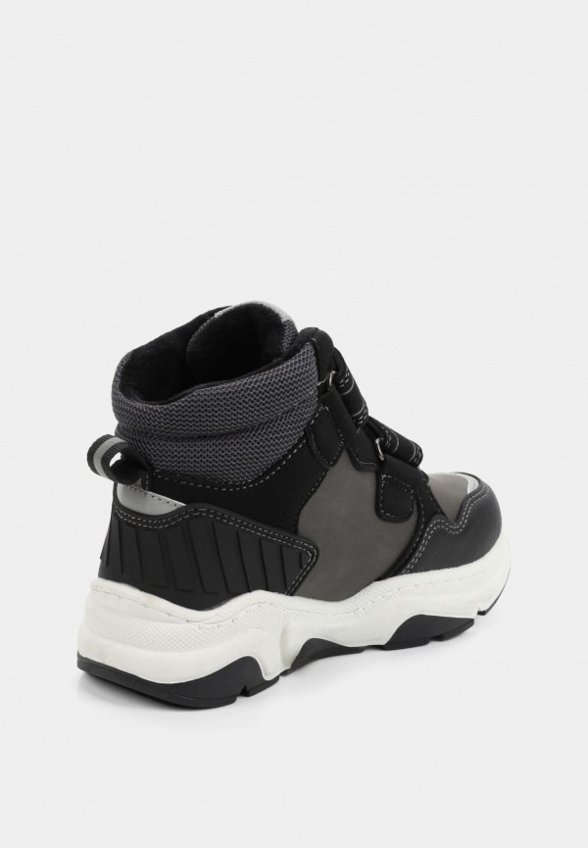 Ботинки Shuzzi