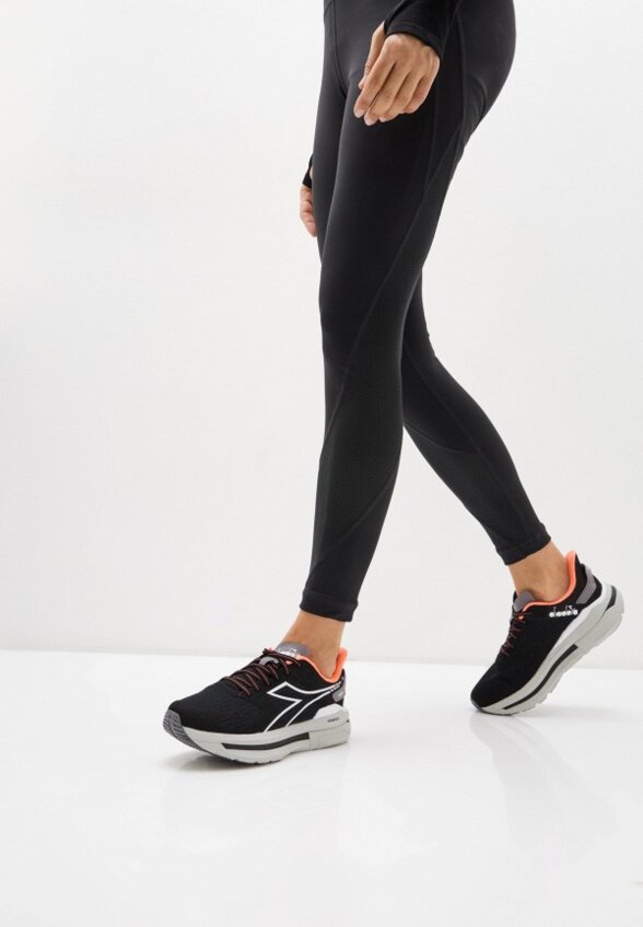 Кроссовки Diadora