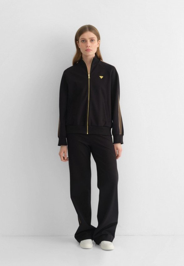 Брюки спортивные Laroom