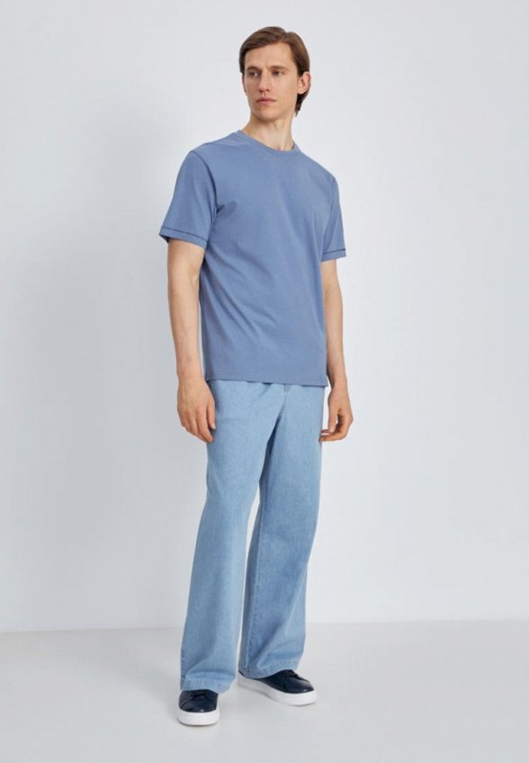 Футболка Finn Flare