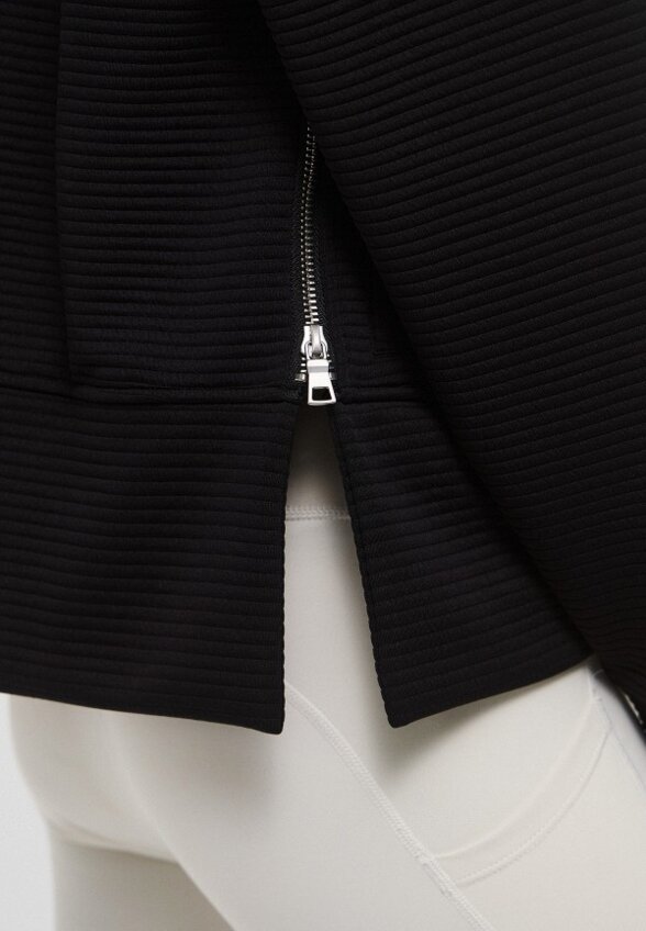 Толстовка DKNY