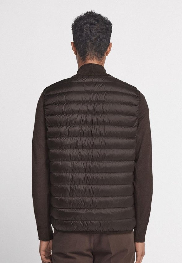 Жилет утепленный Falconeri