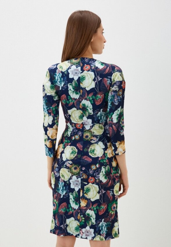 Платье MadaM T