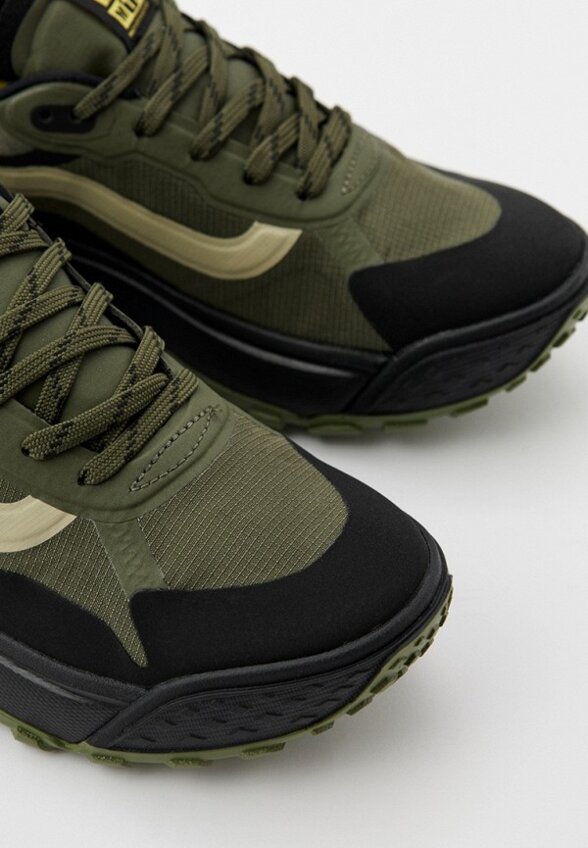 Кроссовки Vans