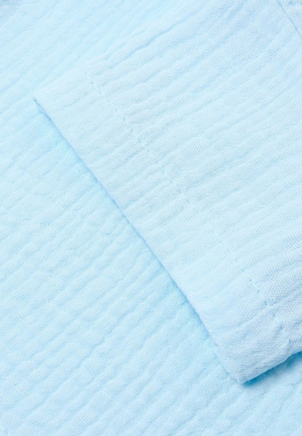 Футболка и шорты Minaku