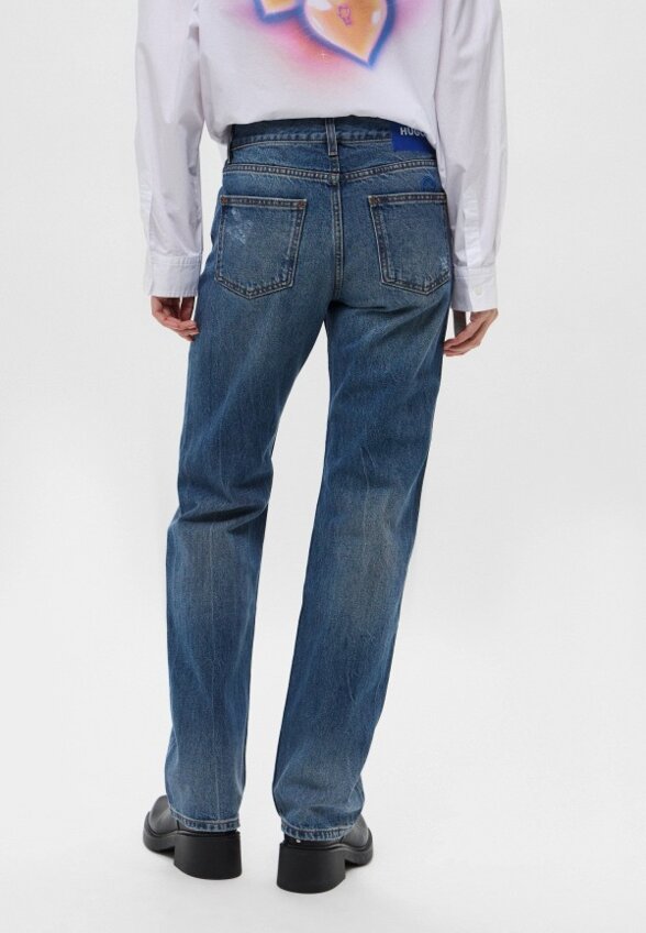Джинсы Hugo