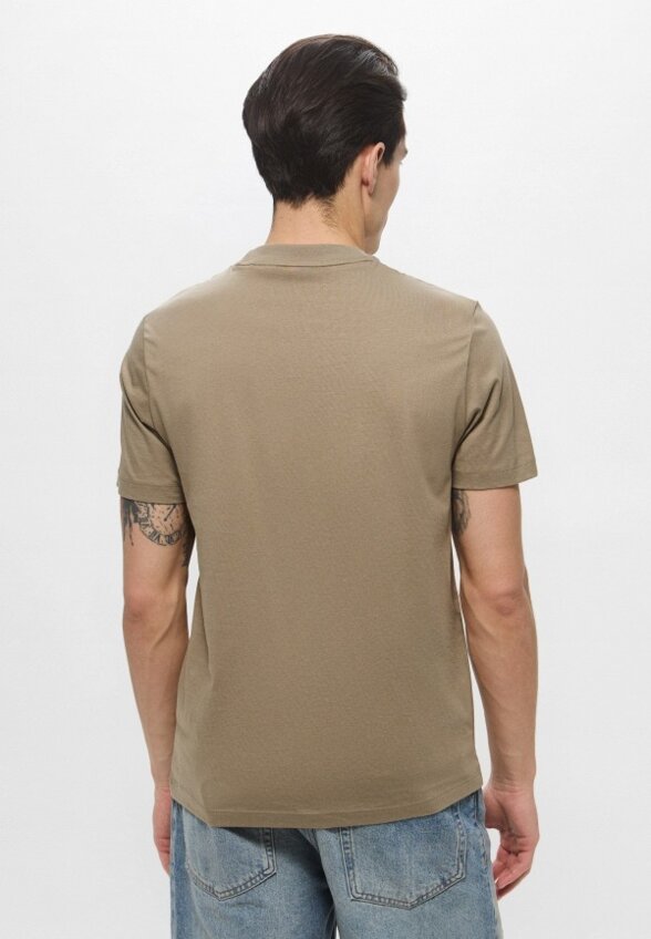 Футболка Hugo