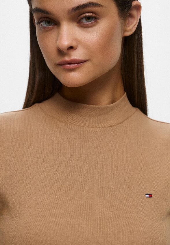 Футболка Tommy Hilfiger