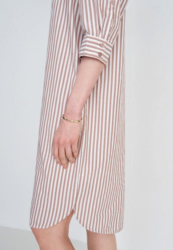 Платье Finn Flare