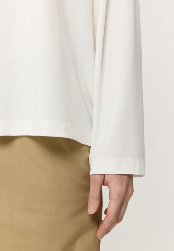 Лонгслив Charuel