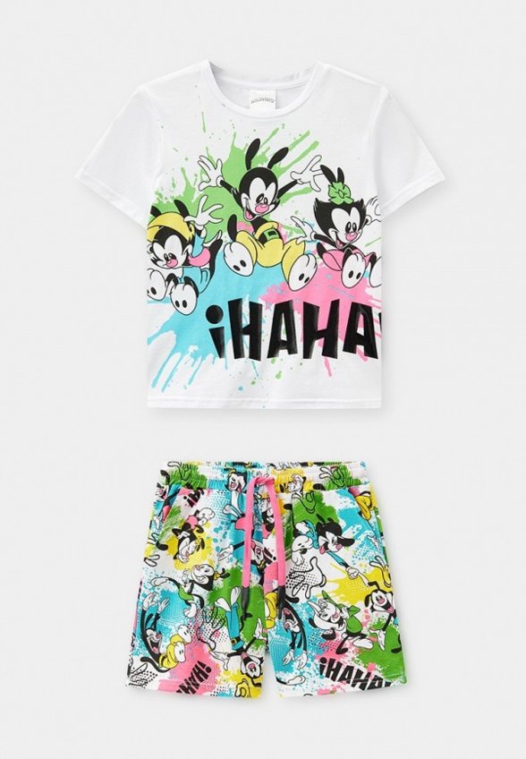 Футболка и шорты PlayToday