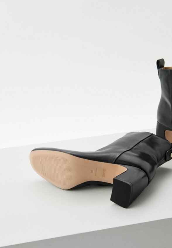 Ботильоны Boss