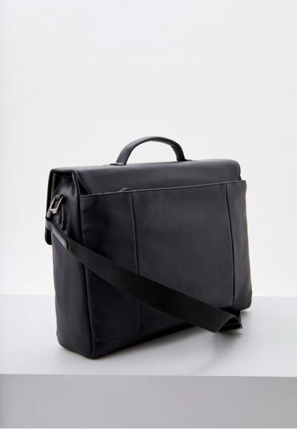 Портфель Piquadro