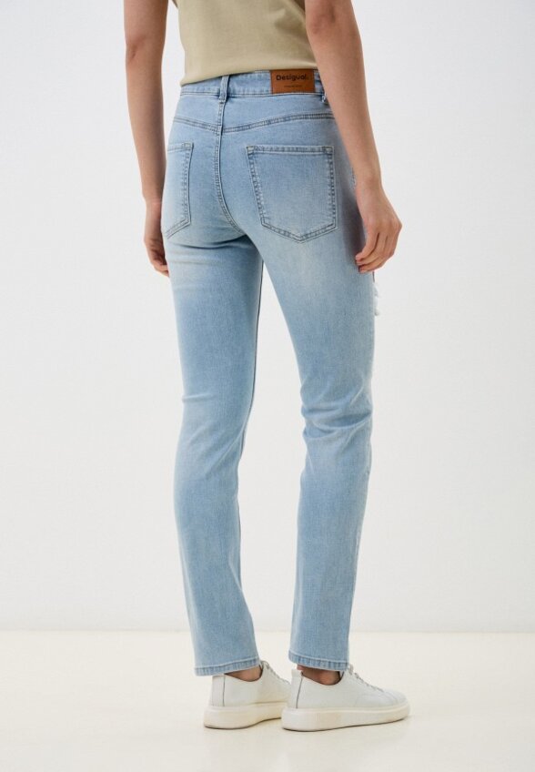 Джинсы Desigual