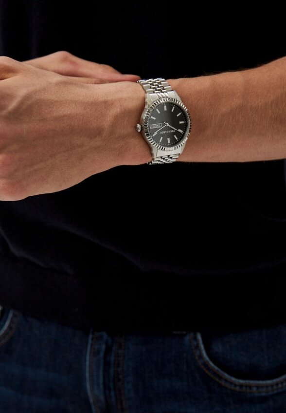 Часы Trussardi