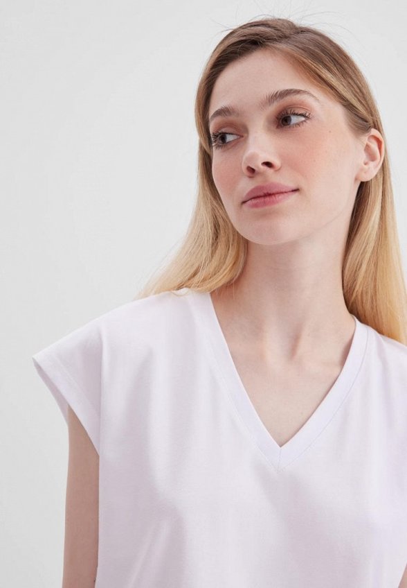 Футболка Envylab