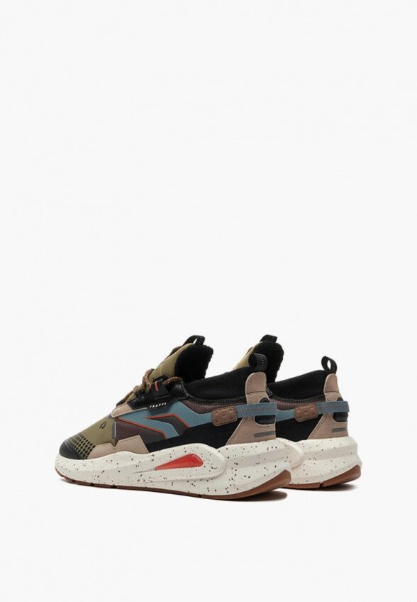 Кроссовки Traffa