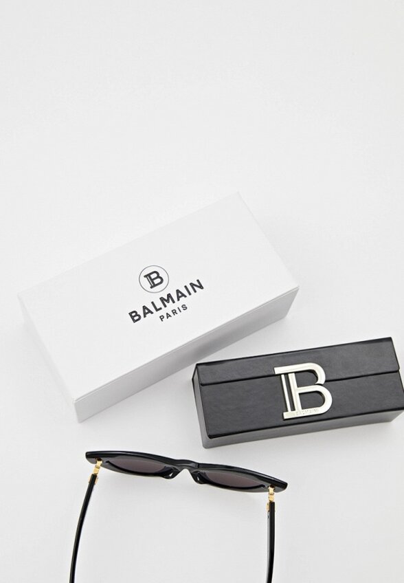 Очки солнцезащитные Balmain