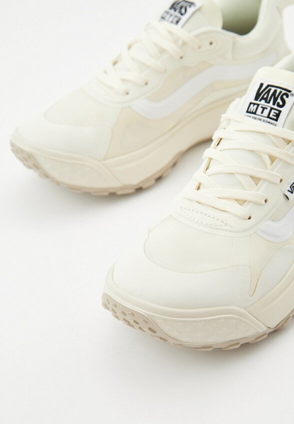 Кроссовки Vans