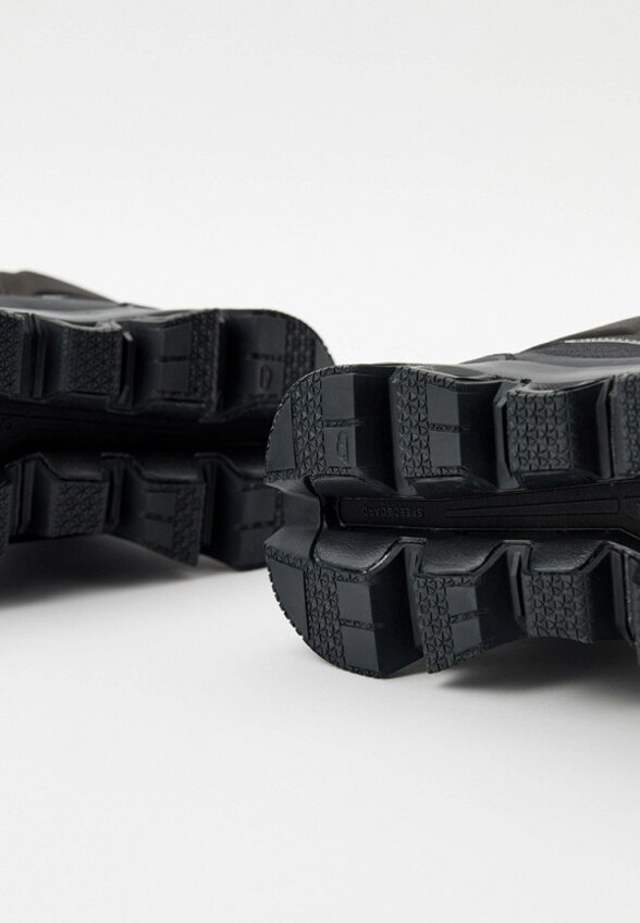 Кроссовки On