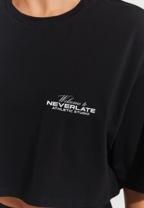 Футболка Neverlate