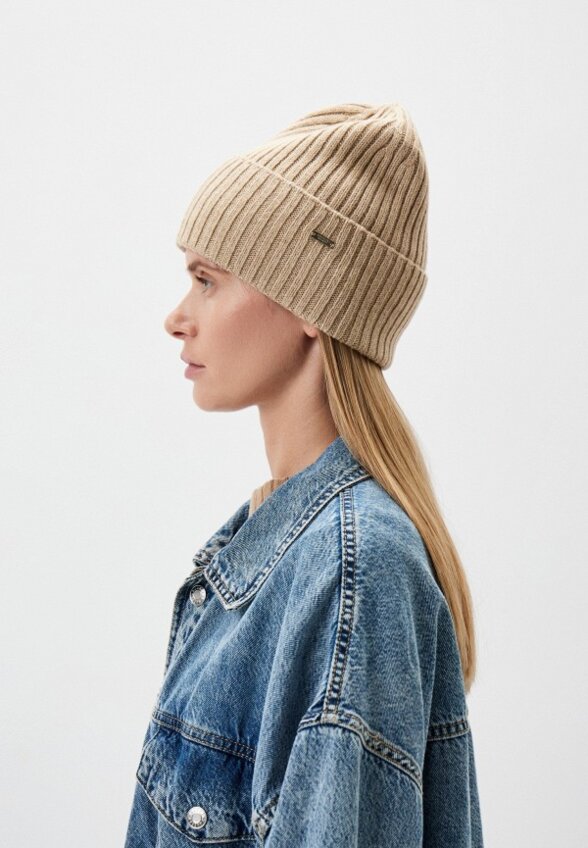 Шапка Armani Exchange