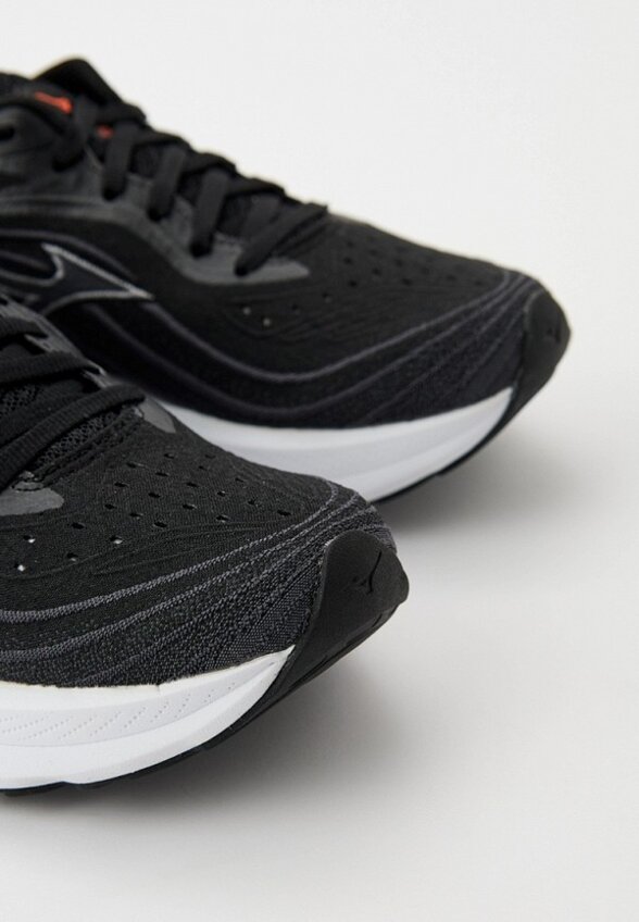 Кроссовки Mizuno