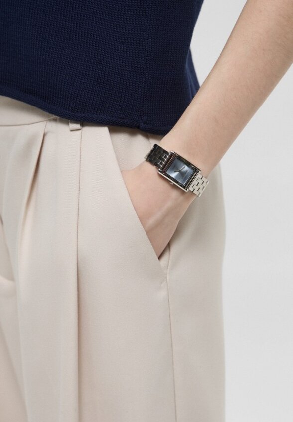 Часы George Kini