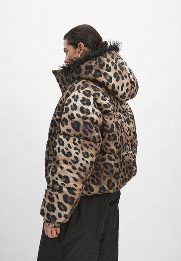 Пуховик 4forms