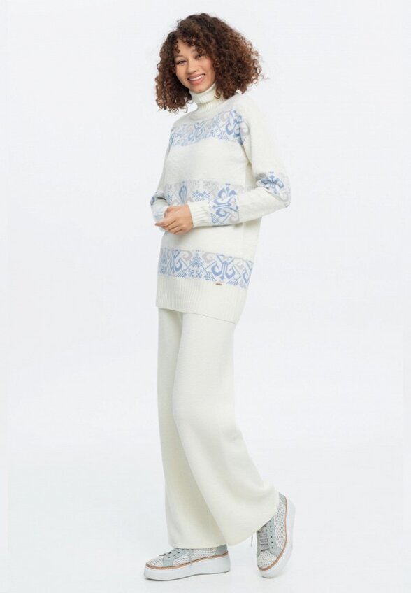 Свитер Ареола