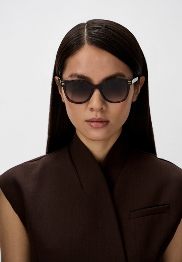 Очки солнцезащитные Bvlgari