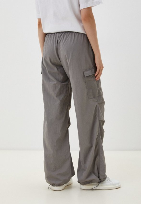 Брюки Terranova