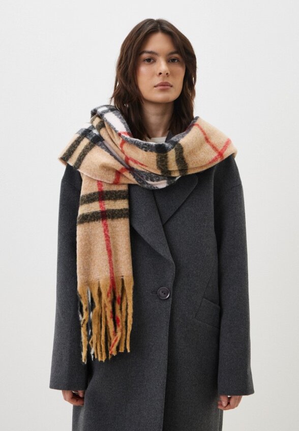 Палантин Emblem