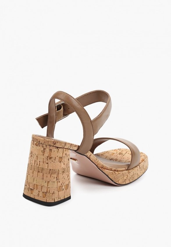 Босоножки Vitacci