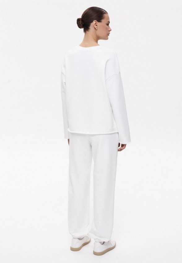 Свитшот Charmstore