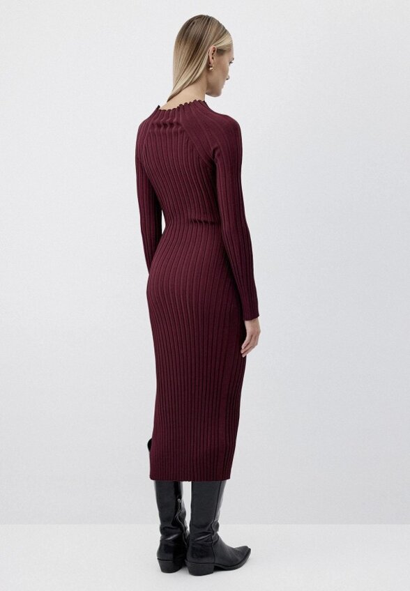 Платье Charuel