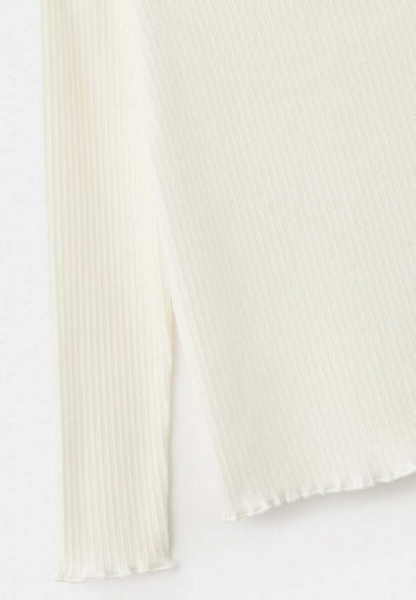 Водолазка Pelican