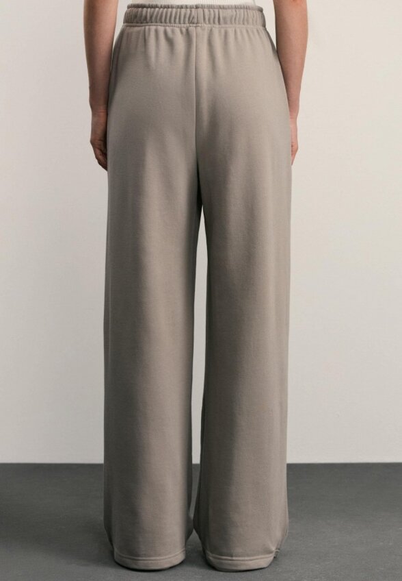 Брюки спортивные Zarina