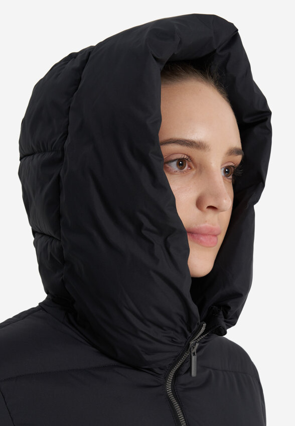 Пуховик женский Outventure, Черный