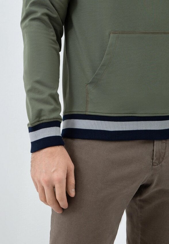 Худи Thomas Berger