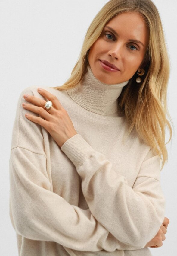 Водолазка Nominee