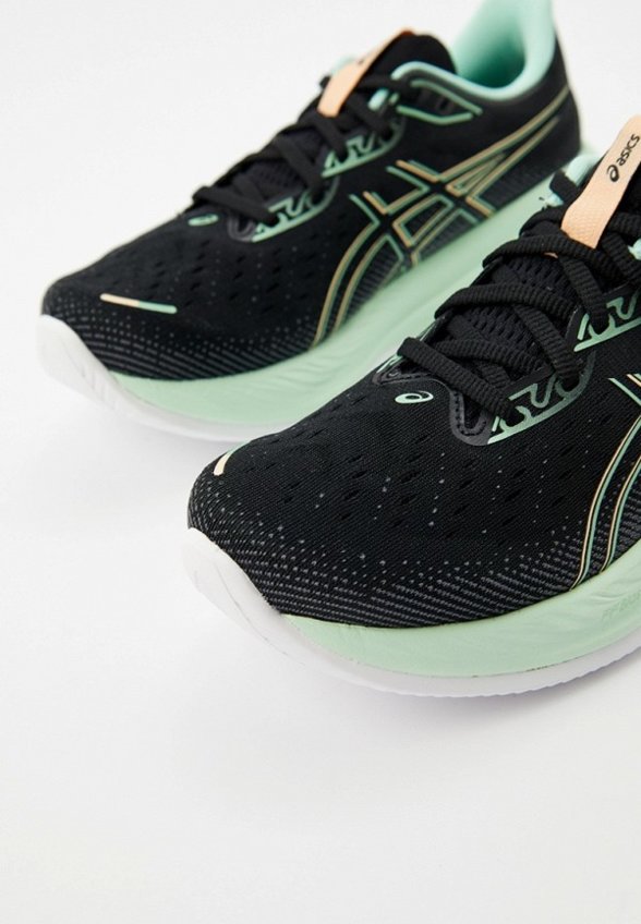 Кроссовки ASICS