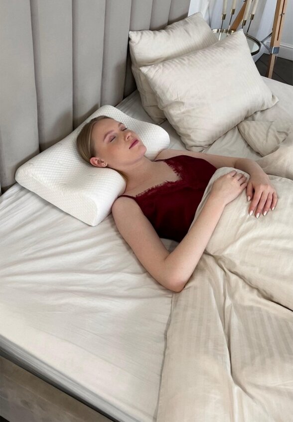 Подушка анатомическая SkyDreams