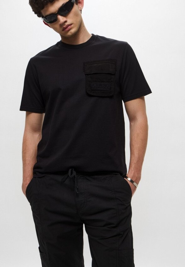 Футболка Iceberg