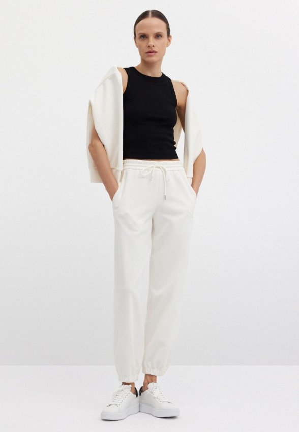 Брюки спортивные Charuel