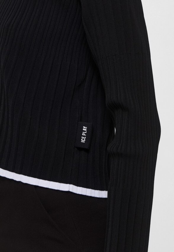 Пуловер Ice Play