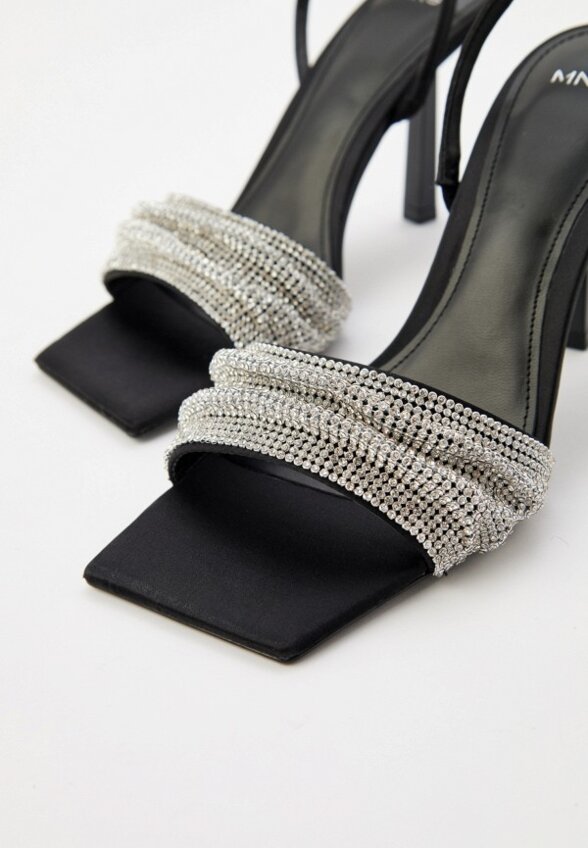 Босоножки Mango