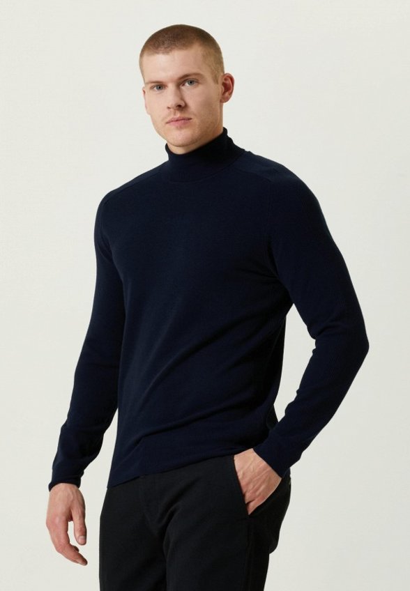 Водолазка NetWork