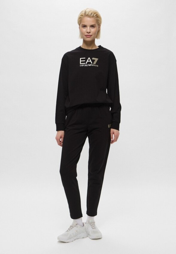 Костюм спортивный EA7